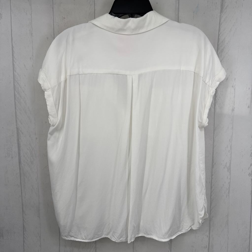XL split neck s/s top