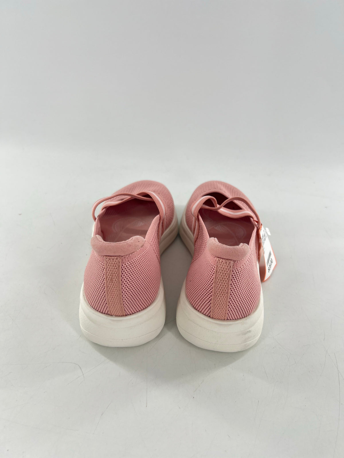 6.5 knit slip on sneaker