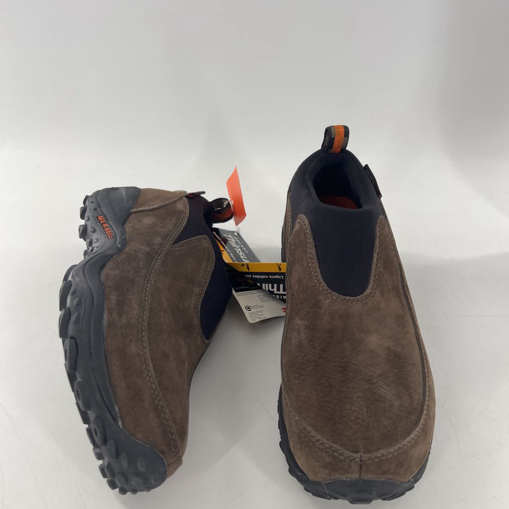 7 weatherproof slip-ons