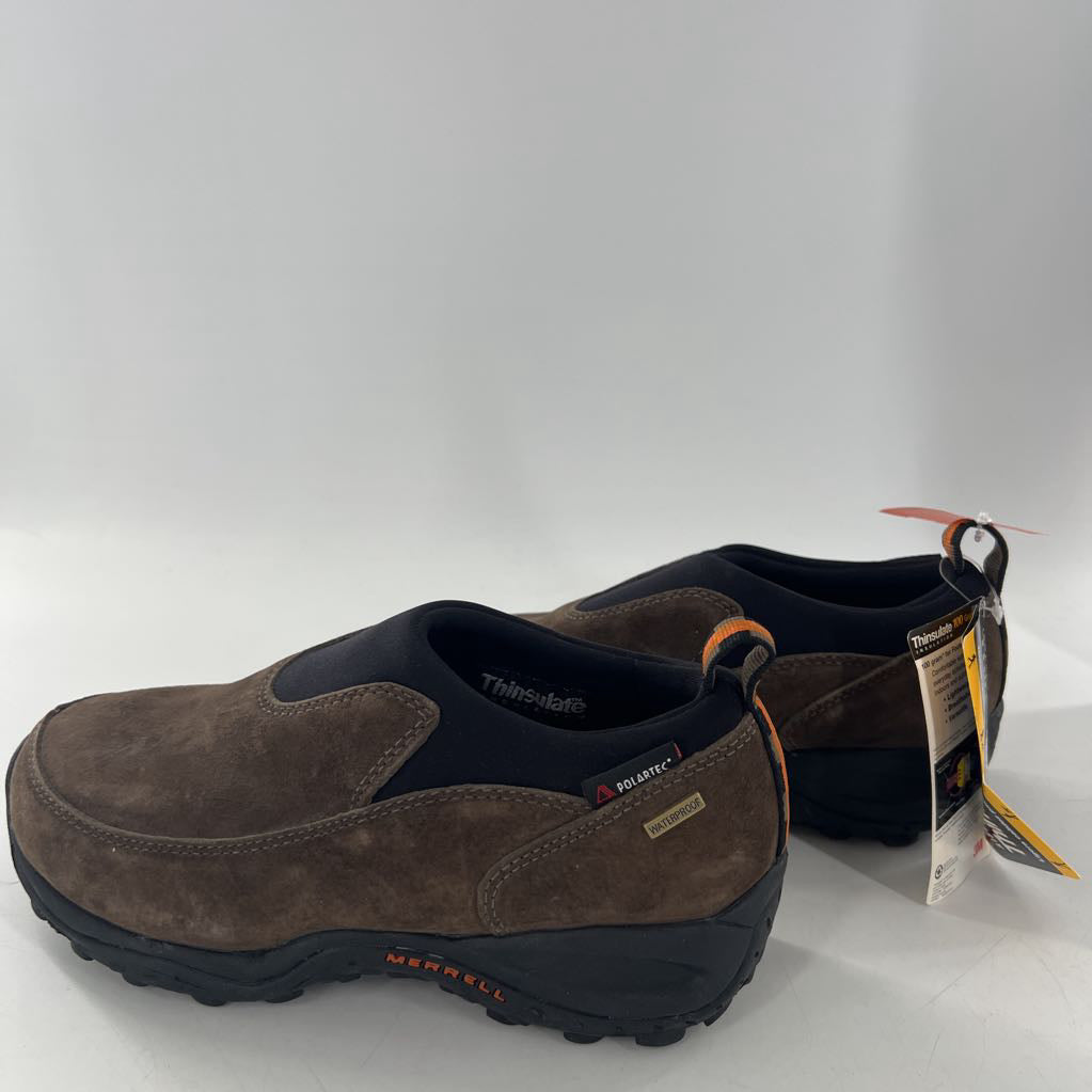 7 weatherproof slip-ons