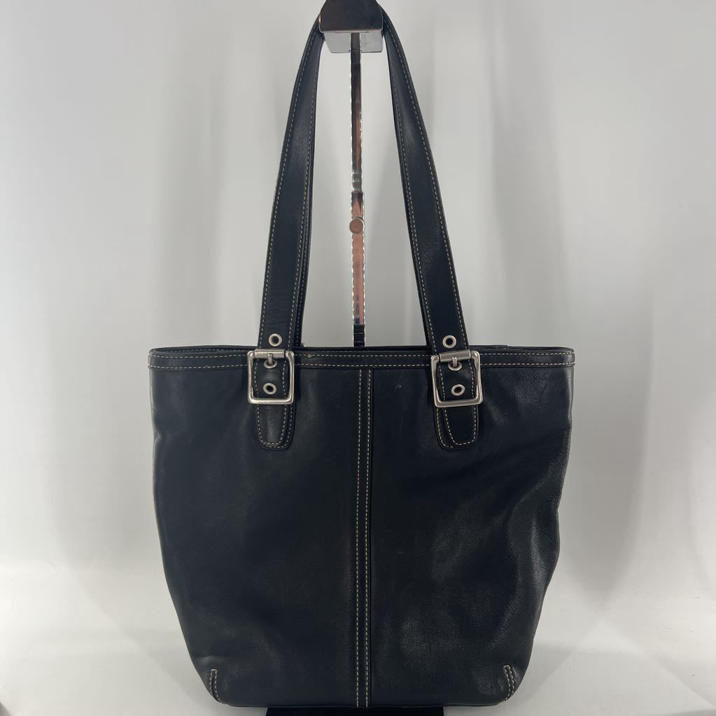 vintage buckle strap bucket bag
