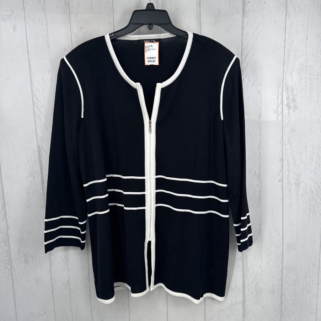 XL striped zip-up knit jacket