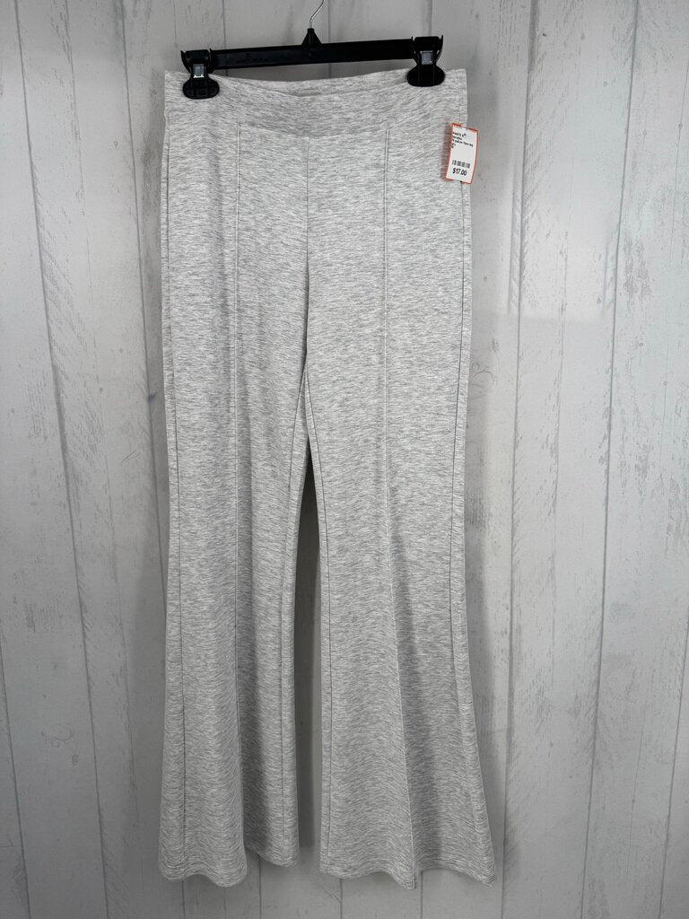 M pull-on flare leg pant