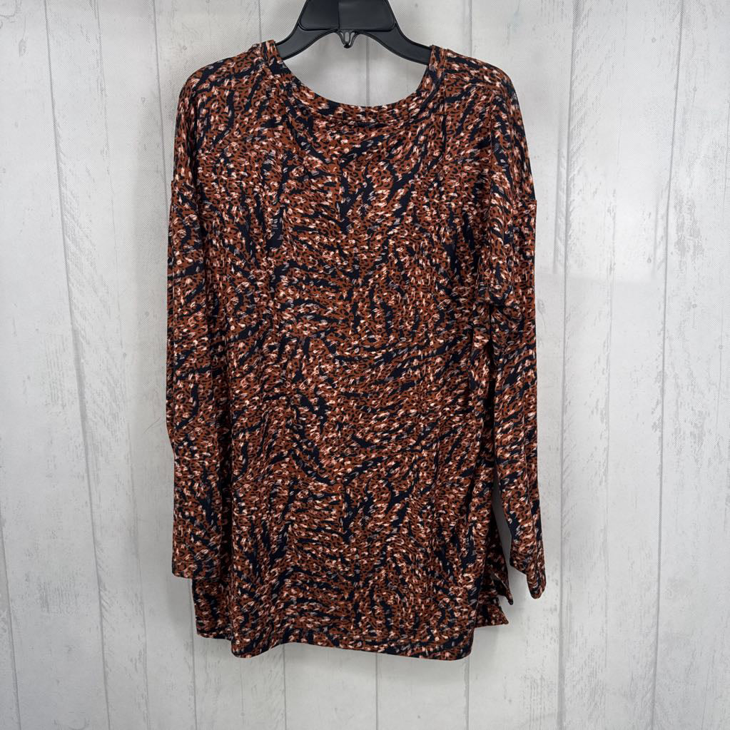 XS animal print l/s tee