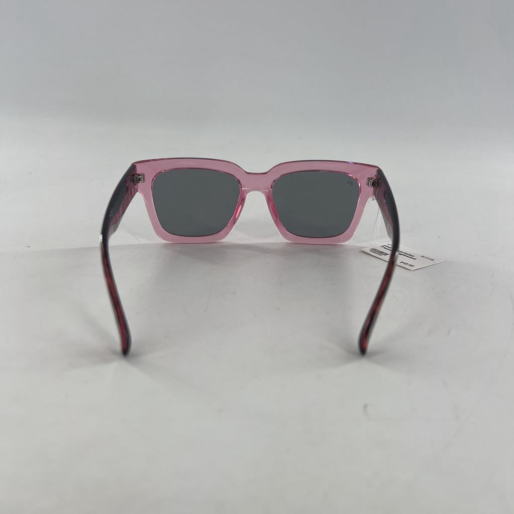 pink & tortoise frame sunglasses