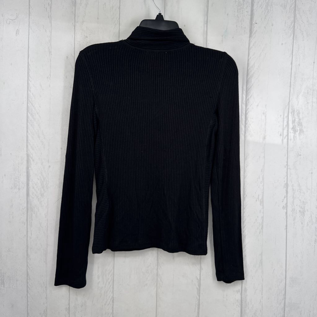 S ribbed mock neck l/s top