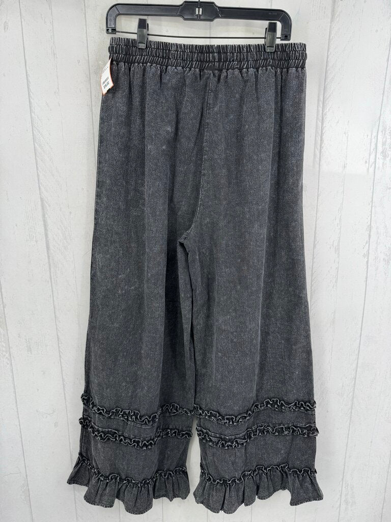 L ruffled wide leg pant