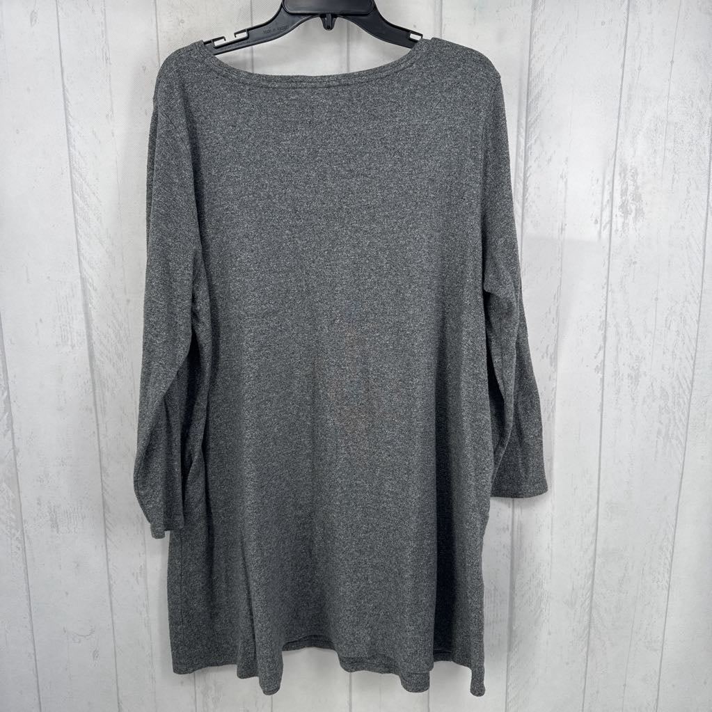 XL round neck l/s dress