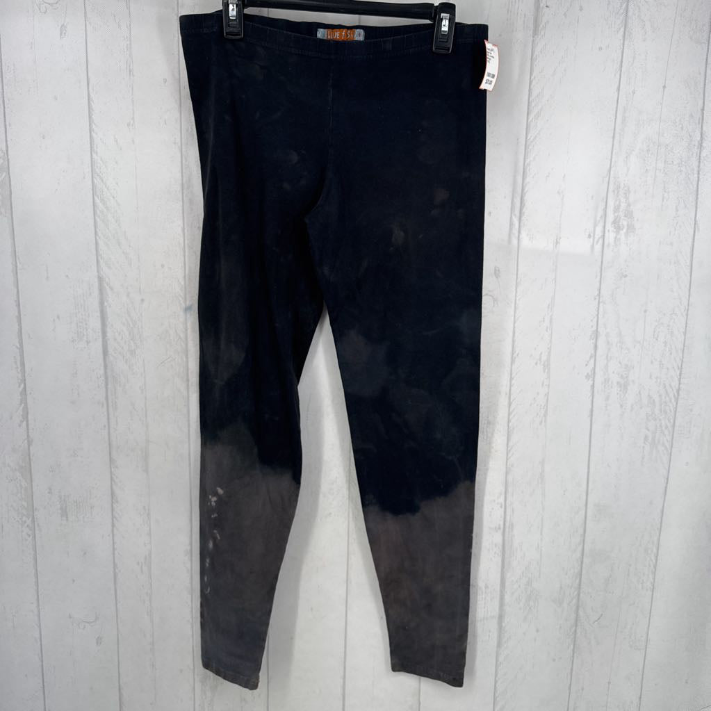 1(XL) tie-dye leggings