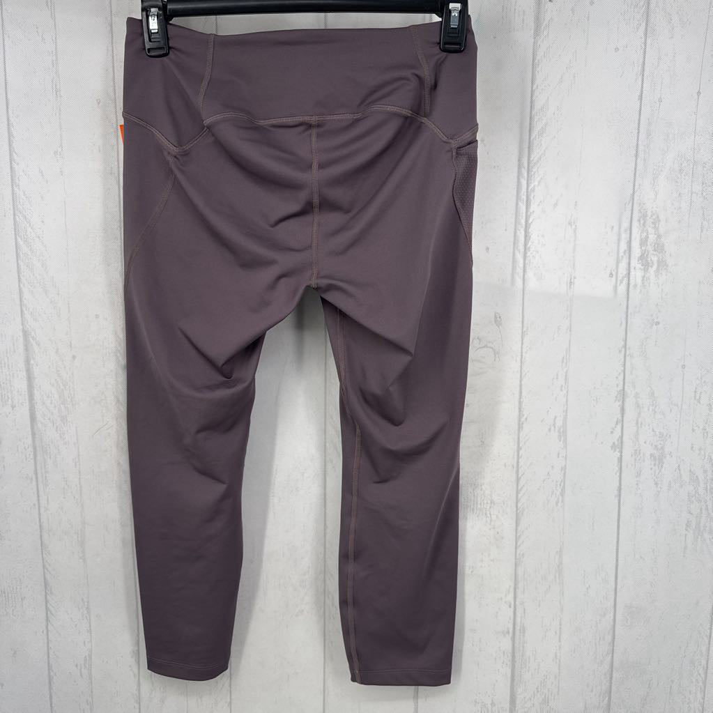 L hi-rise crop legging