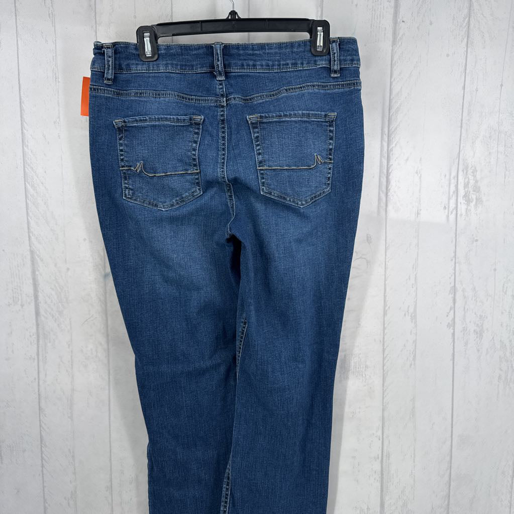 10 mid-rise bootcut jean