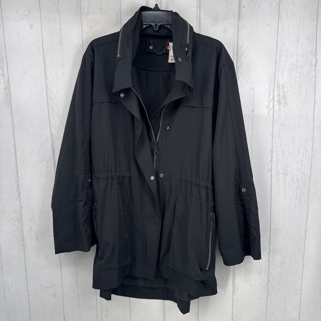 XL roll-up hood nylon jacket