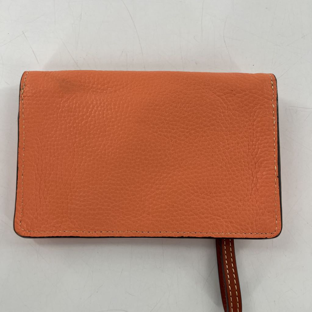 pebbled fold wristlet/wallet