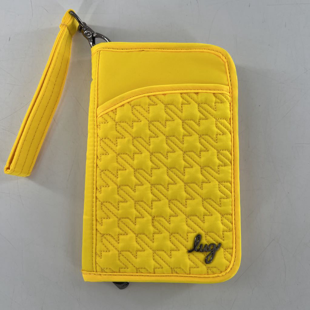 quilted zip around wallet/wristlet