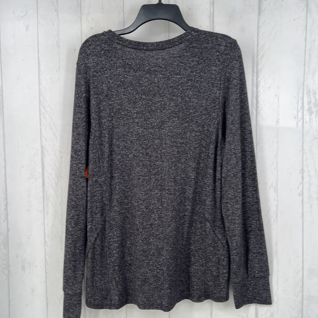 XL round neck l/s top
