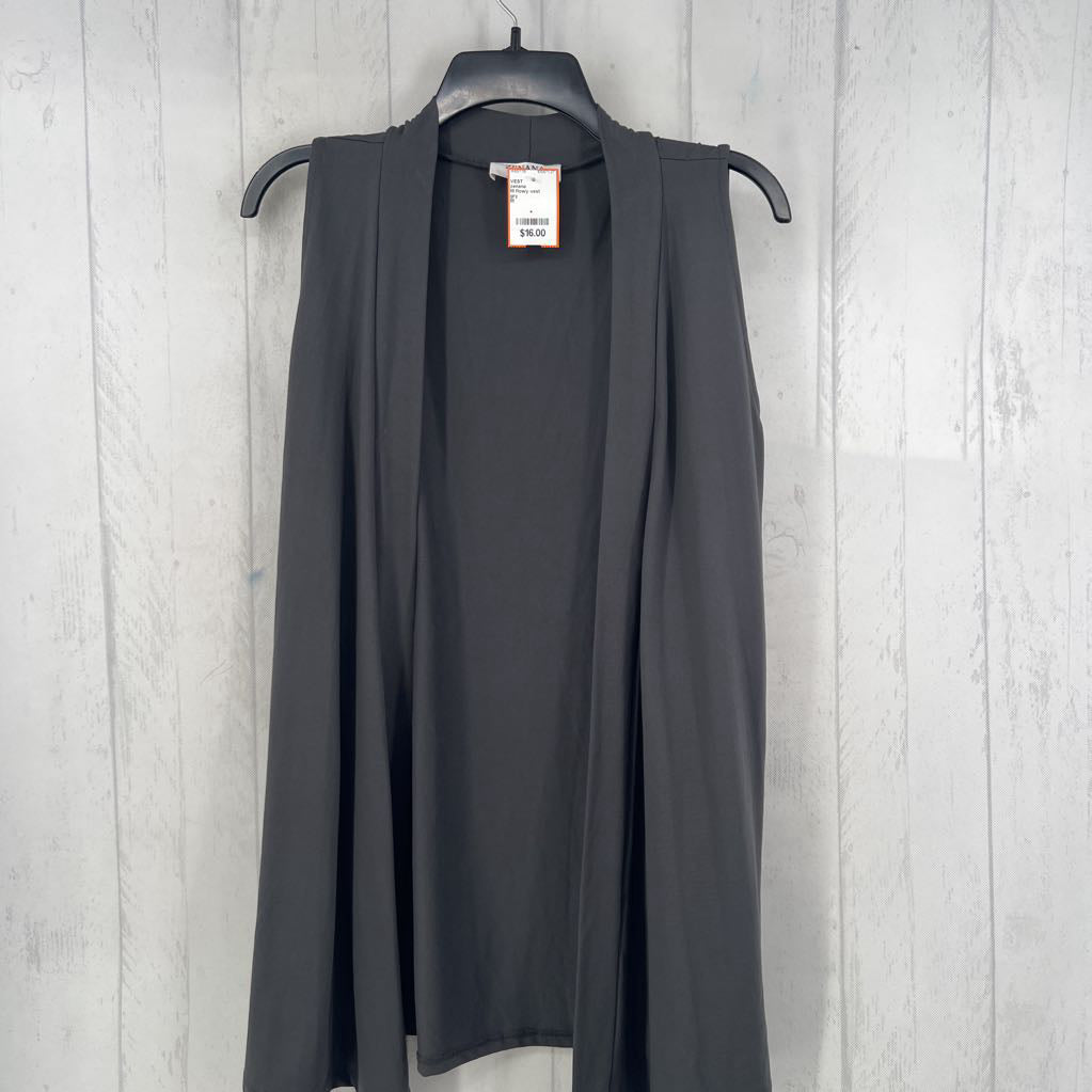 M flowy vest