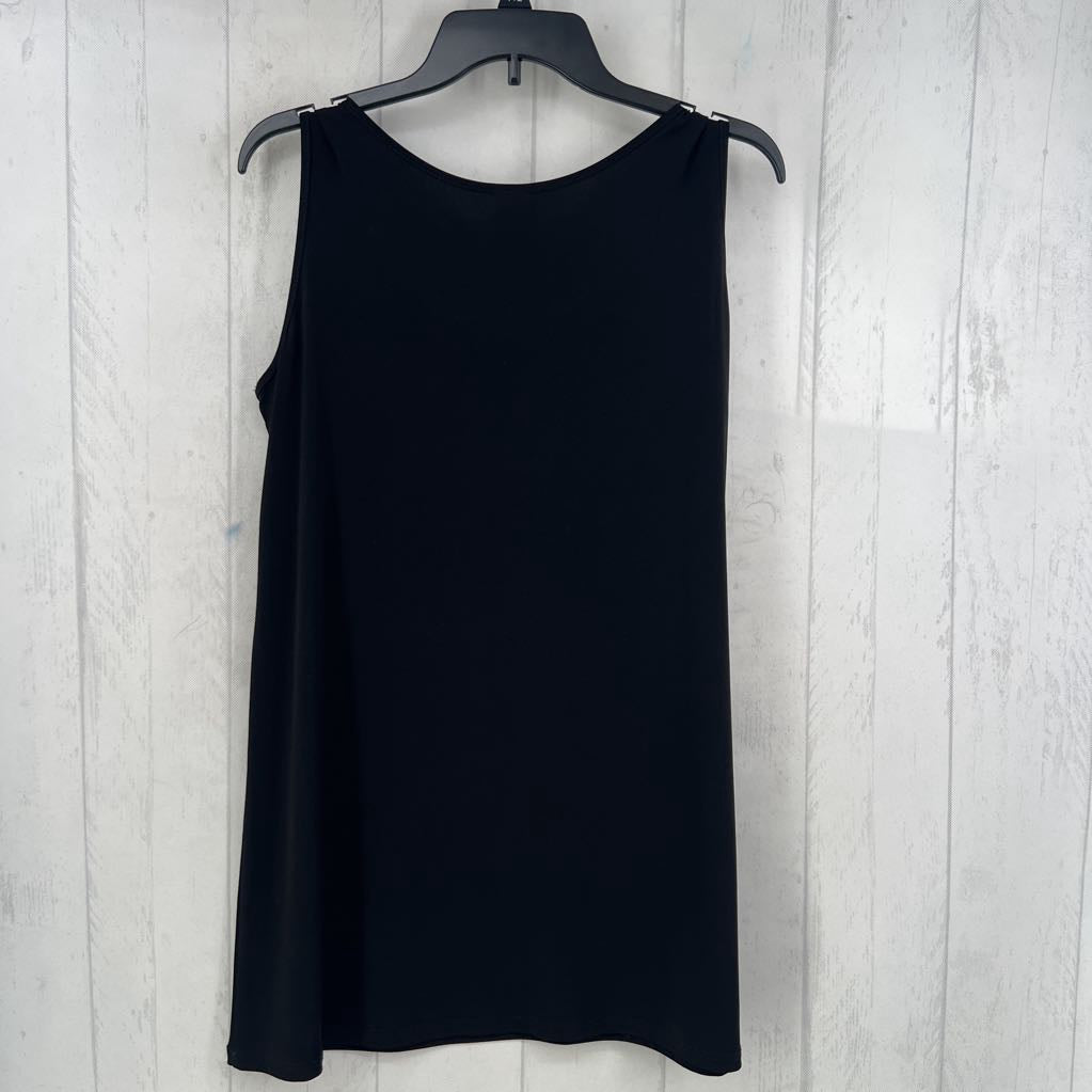 M scoop neck tunic tank