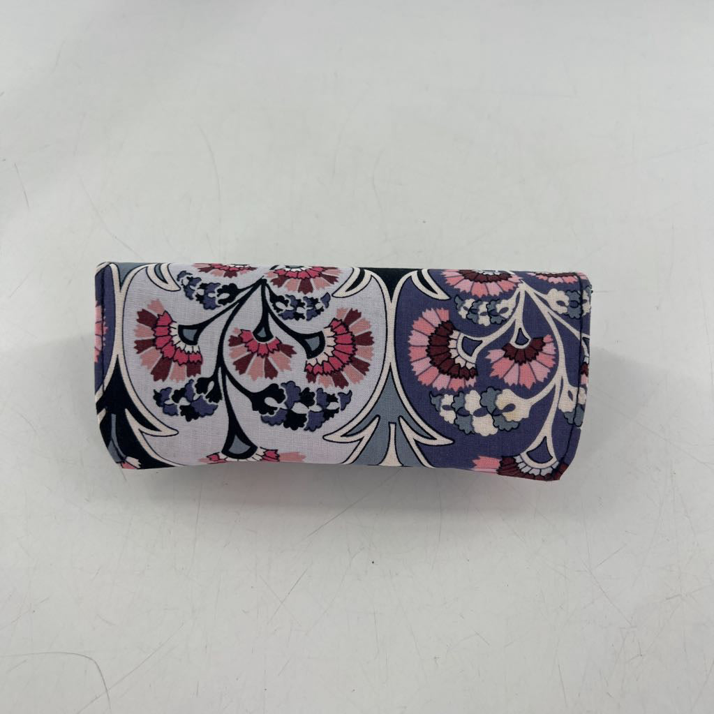 vera bradley glasses case