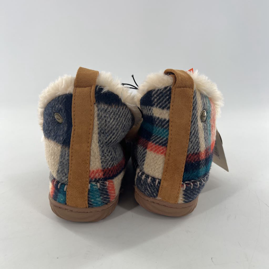 7 plaid faux fur lined slip on bootie