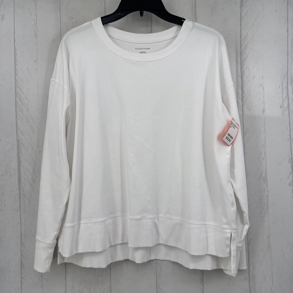 S crewneck sweatshirt
