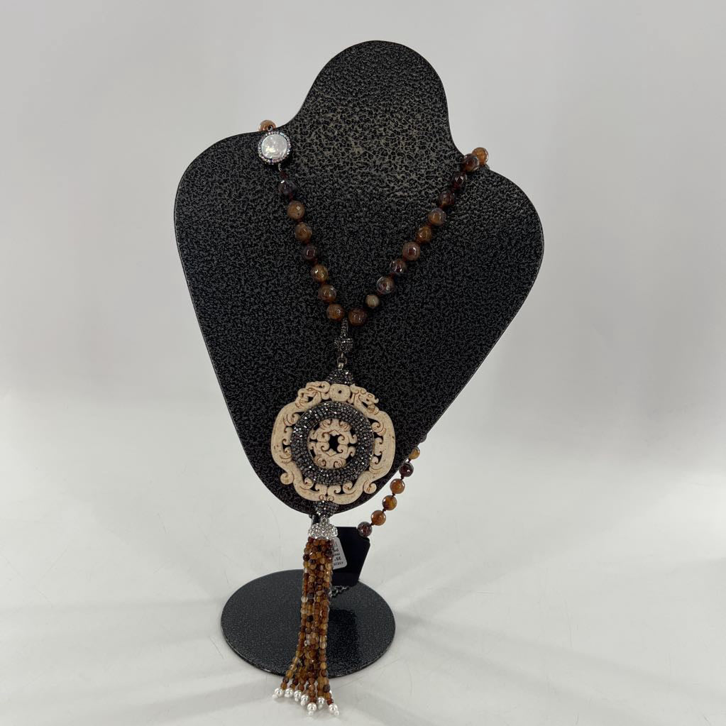 25" brown beaded medallion tassel pendant necklace
