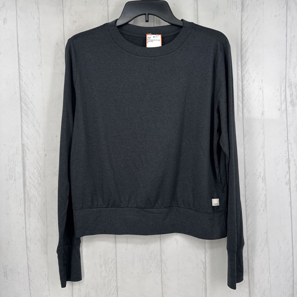 M crewneck l/s top
