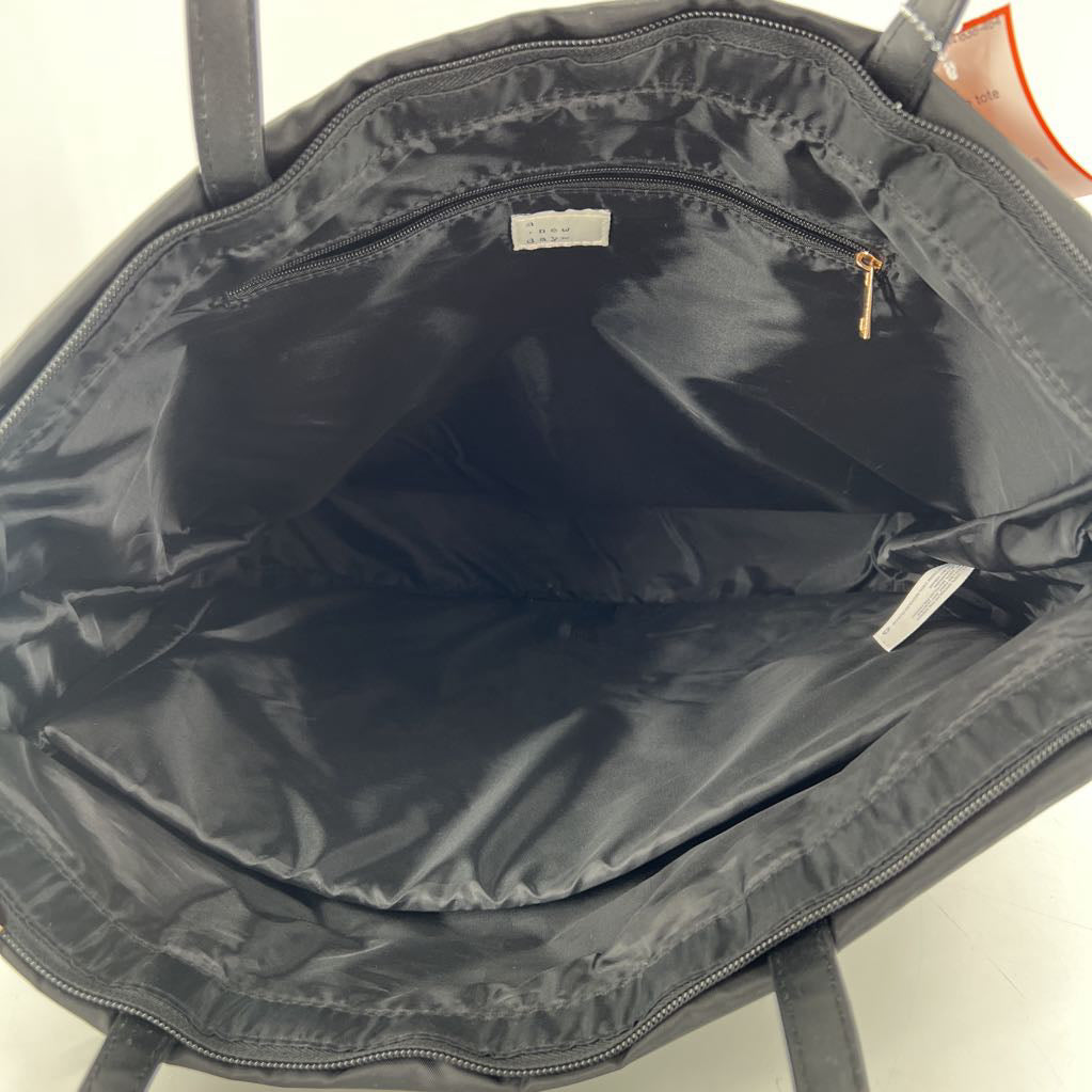 nylon laptop tote