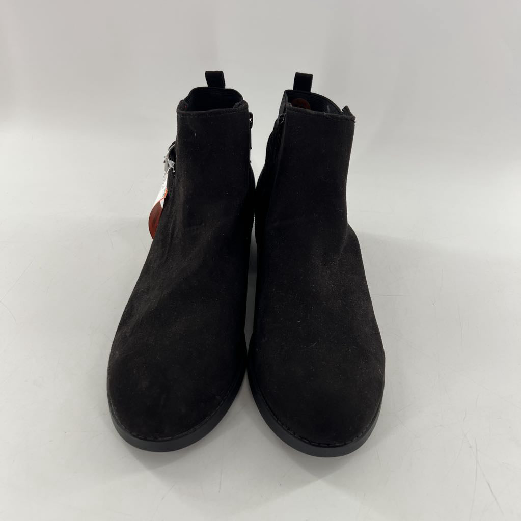10 ankle boot
