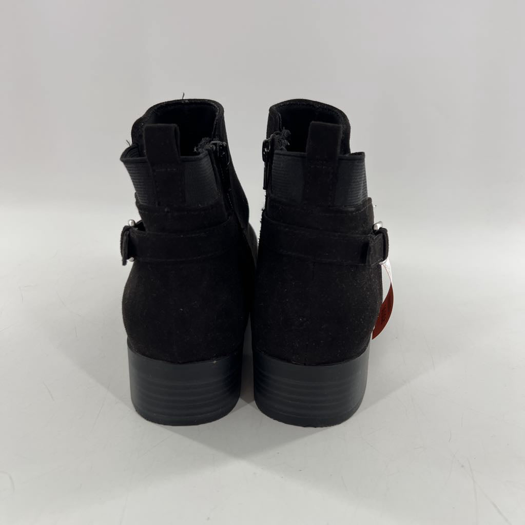 10 ankle boot
