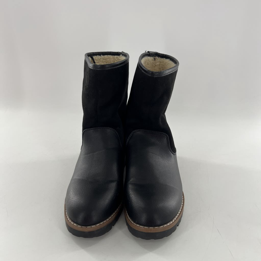 8.5 vegan leather slouchy boot