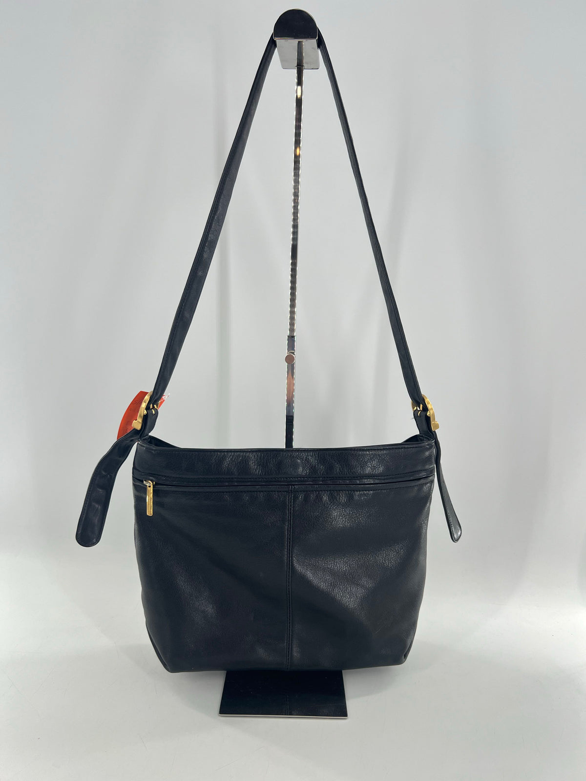 LEATHER CROSSBODY