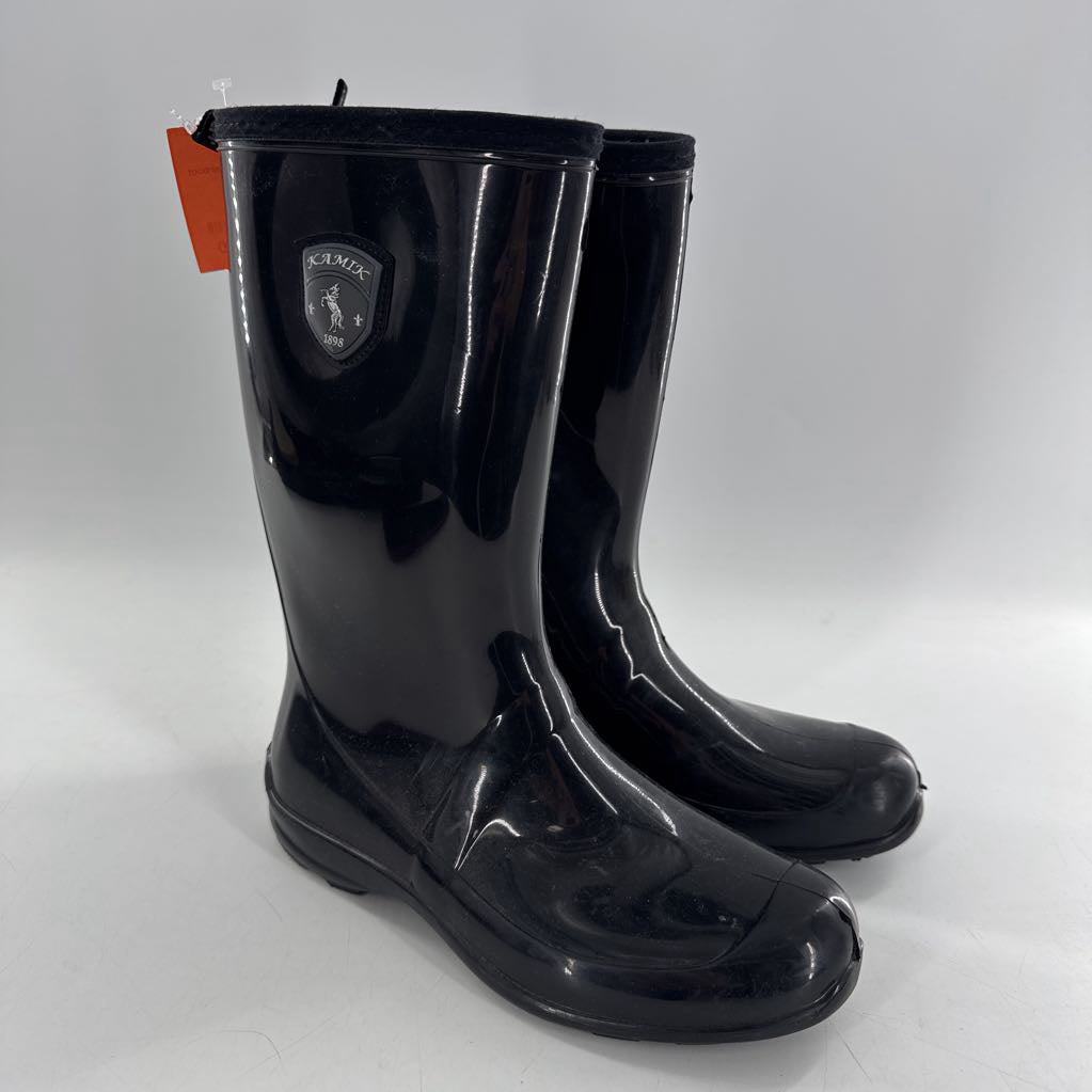 9 mid-calf rainboot