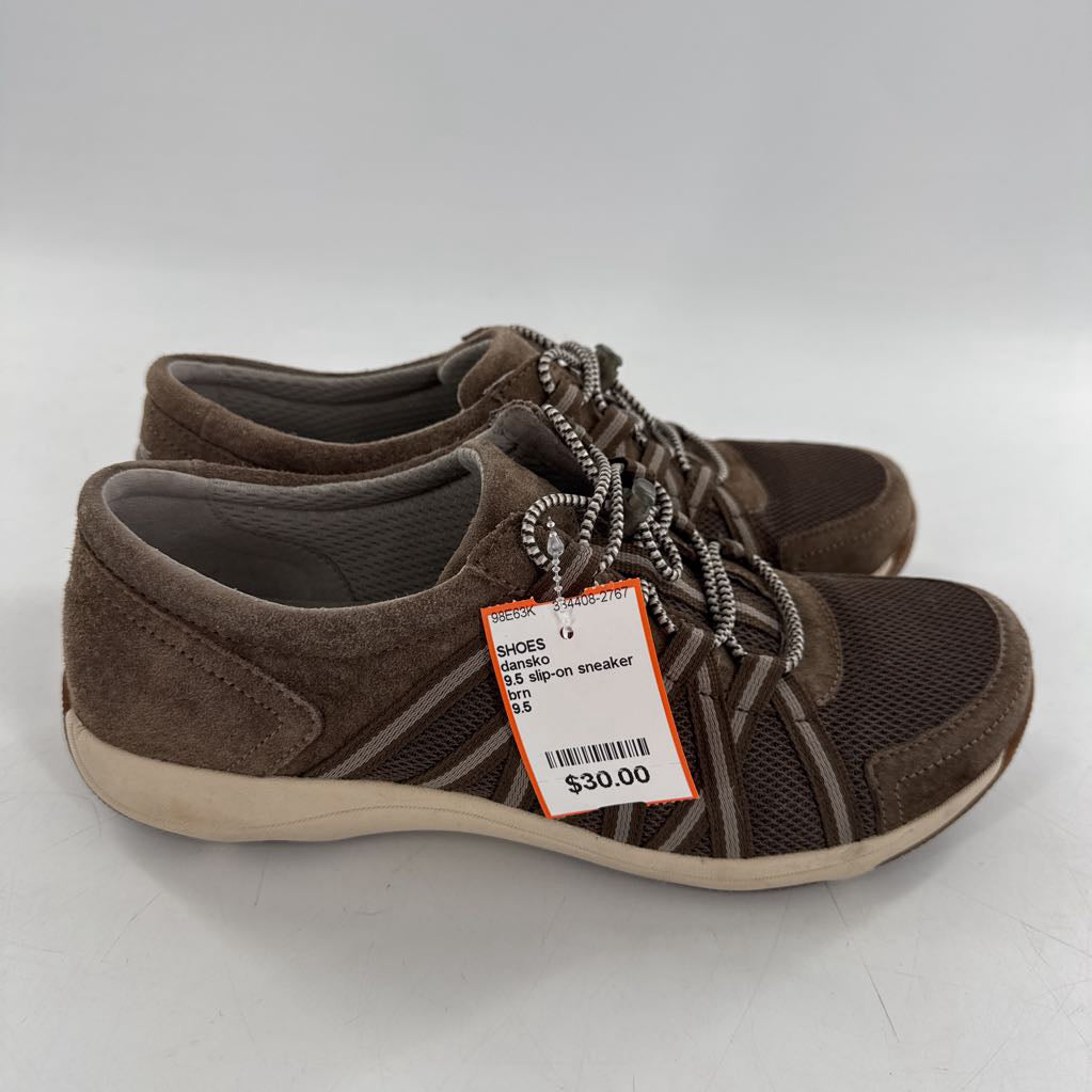 9.5 slip-on sneaker