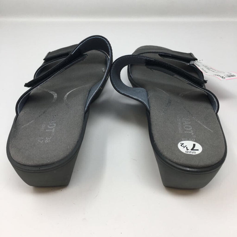 38 slide wedge sandals