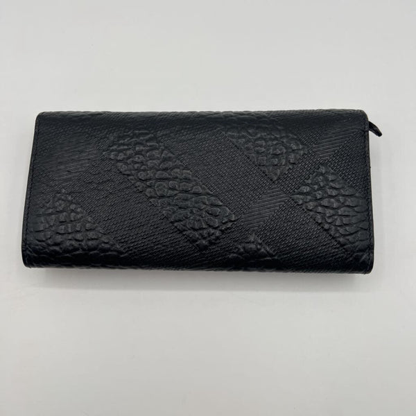 embossed continental wallet