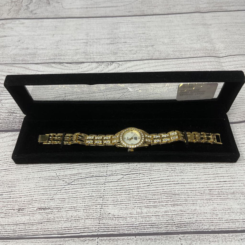 Elizabeth Taylor White Diamonds Gold Watch