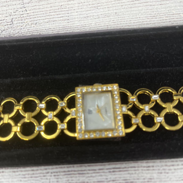 Elizabeth Taylor White Diamonds Mother of Pearl Gold Tone Watch