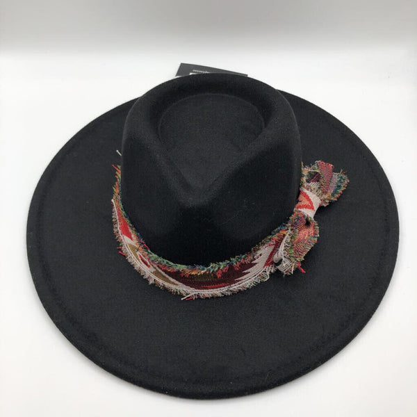 Black felt fedora hat