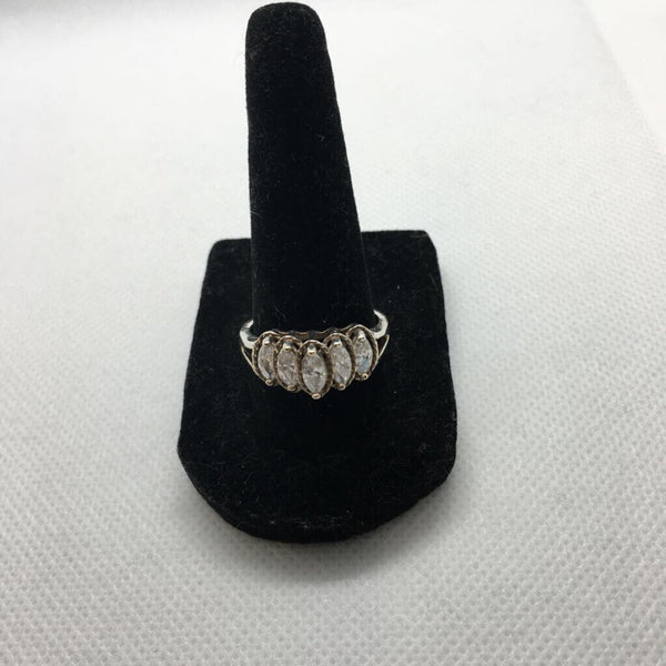 Sz 8.5 .925 Marquis 5 stone ring