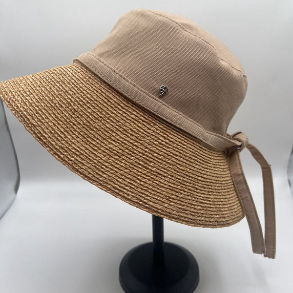 straw floppy hat