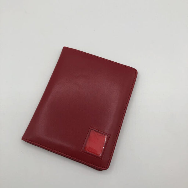 bi-fold card holder