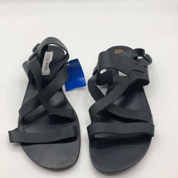 10M leather strappy sandal